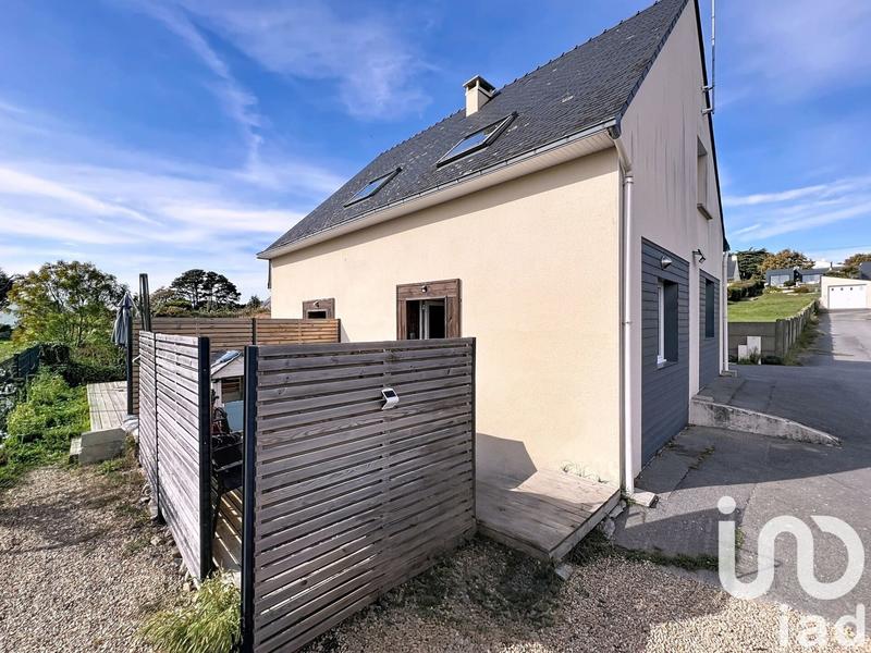 Maison - 107 m² - 6 pièces