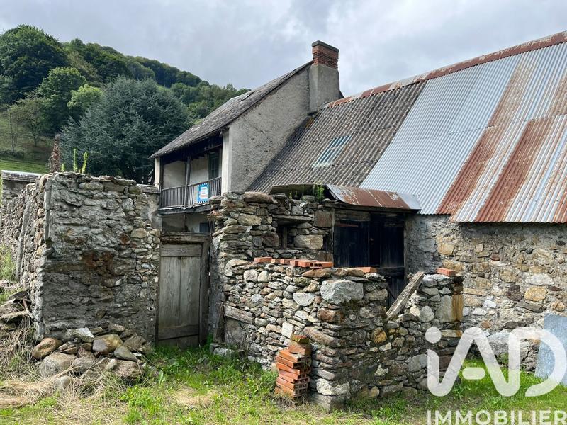 Maison - 200 m² - 5 pièces