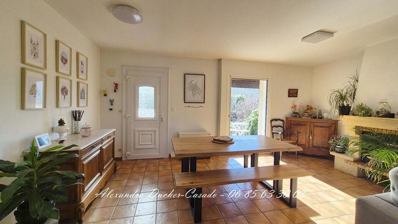 Maison - 101 m² - 4 pièces