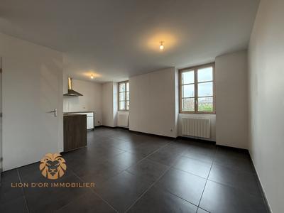 Duplex - 49 m² - 3 pièces