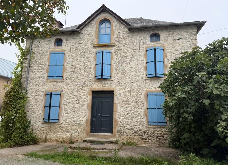 Ferme - 250 m² - 9 pièces