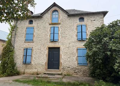 Ferme - 250 m² - 9 pièces