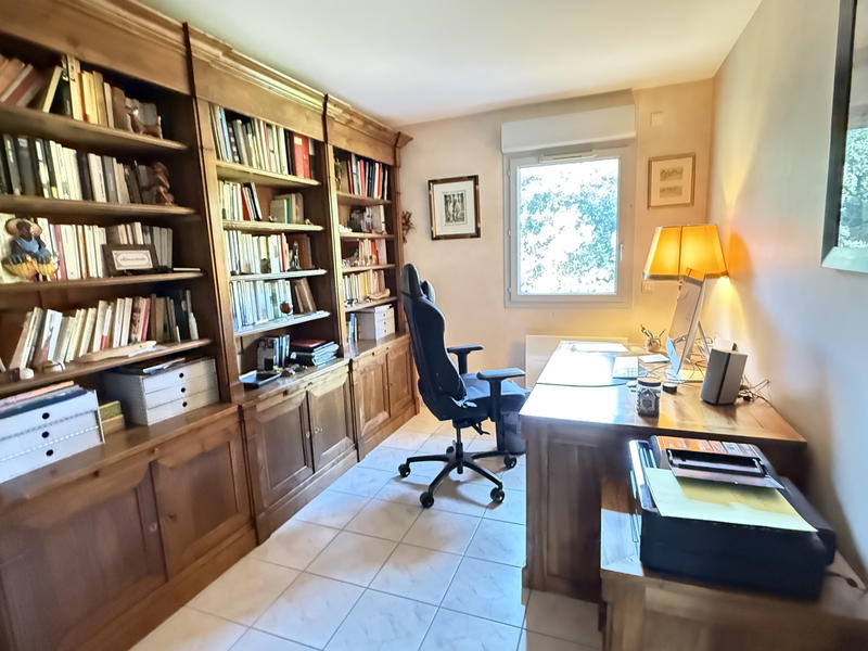 Appartement - 160 m² - 6 pièces