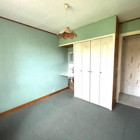 Maison - 188 m² - 10 pièces