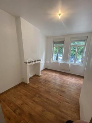 Immeuble - 84 m² - 4 pièces