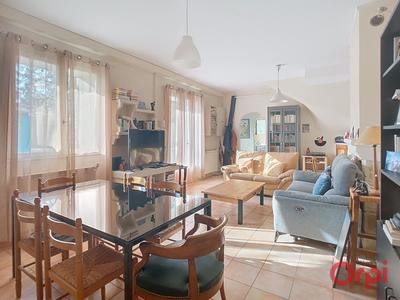 Mas - 105 m² - 4 pièces