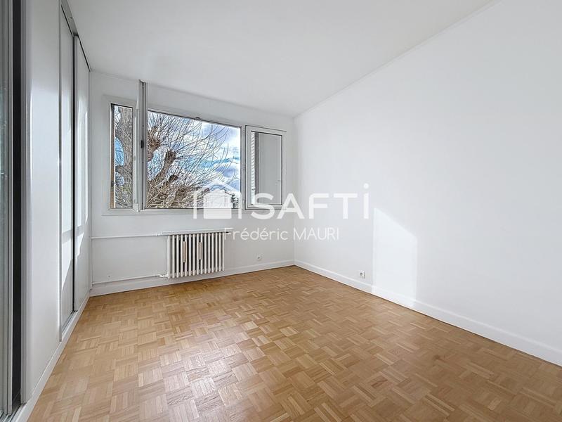 Appartement - 85 m² - 4 pièces