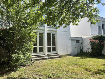 Maison - 77 m² - 5 pièces