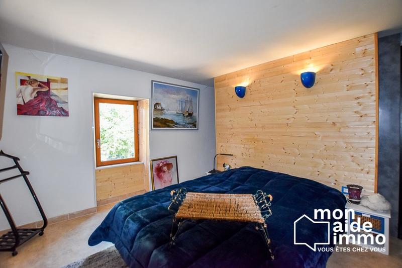 Maison - 104 m² - 5 pièces