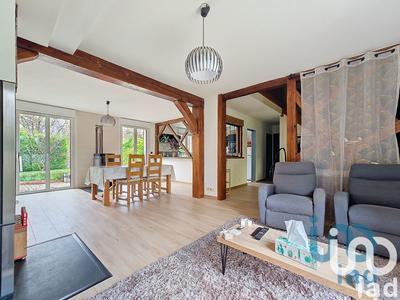 Maison - 158 m² - 8 pièces