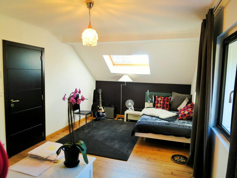 Maison - 180 m² - 5 pièces