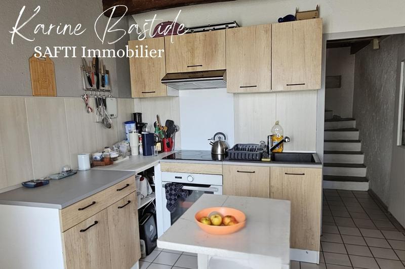 Maison - 95 m² - 7 pièces