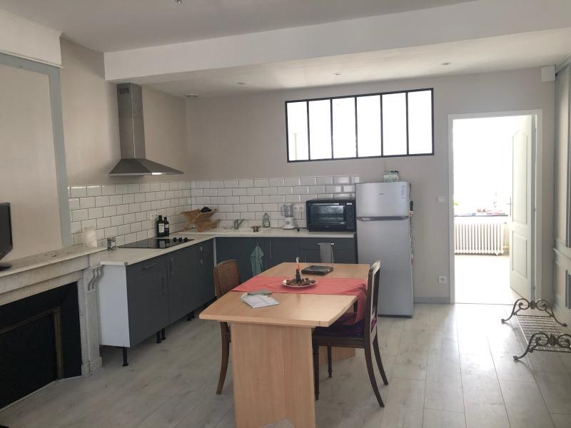 Maison - 365 m² - 16 pièces