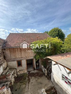 Maison - 257 m² - 8 pièces