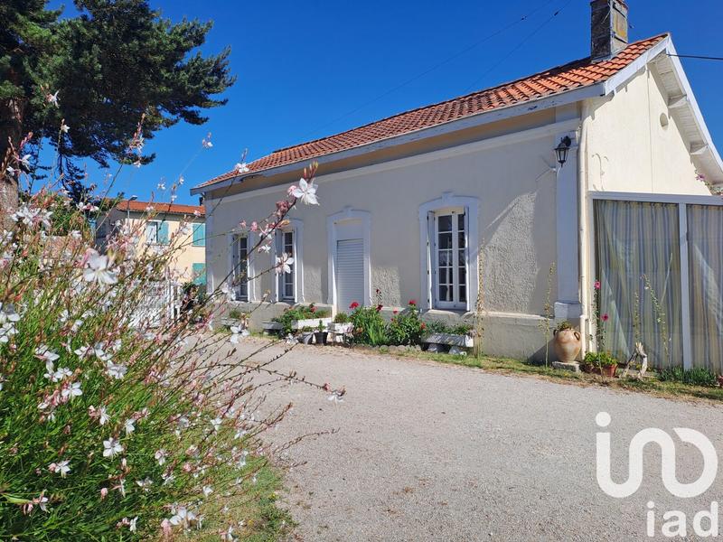 Maison - 96 m² - 3 pièces