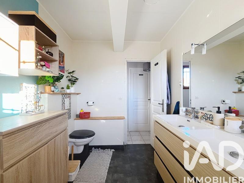 Maison - 170 m² - 8 pièces