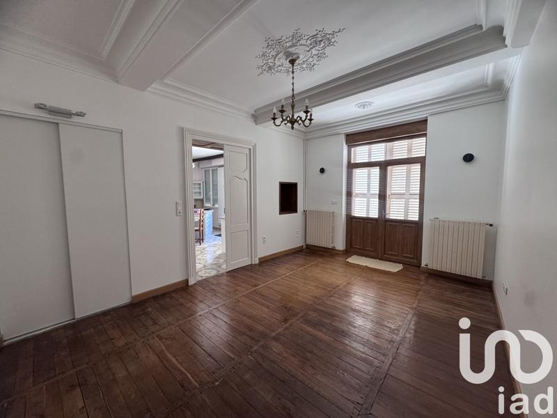 Maison de ville - 286 m² - 8 pièces