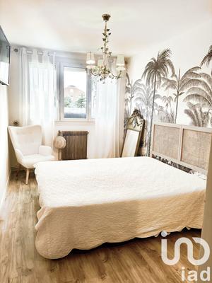 Appartement - 88 m² - 4 pièces