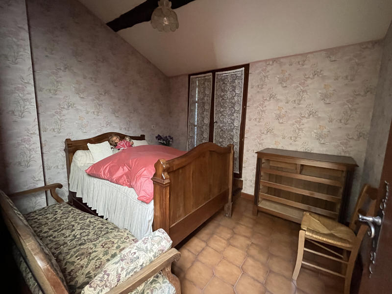 Propriété - 176 m² - 10 pièces