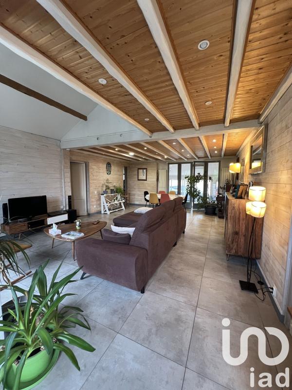 Maison - 142 m² - 5 pièces