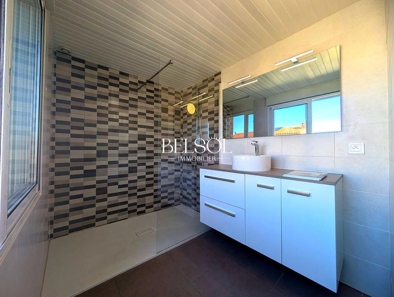 Maison - 122 m² - 4 pièces