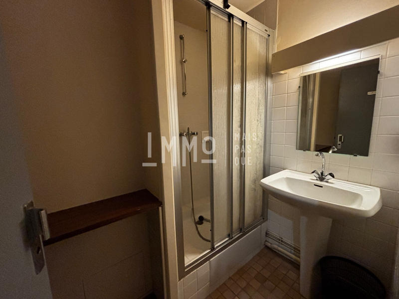 Immeuble - 650 m² - 19 pièces