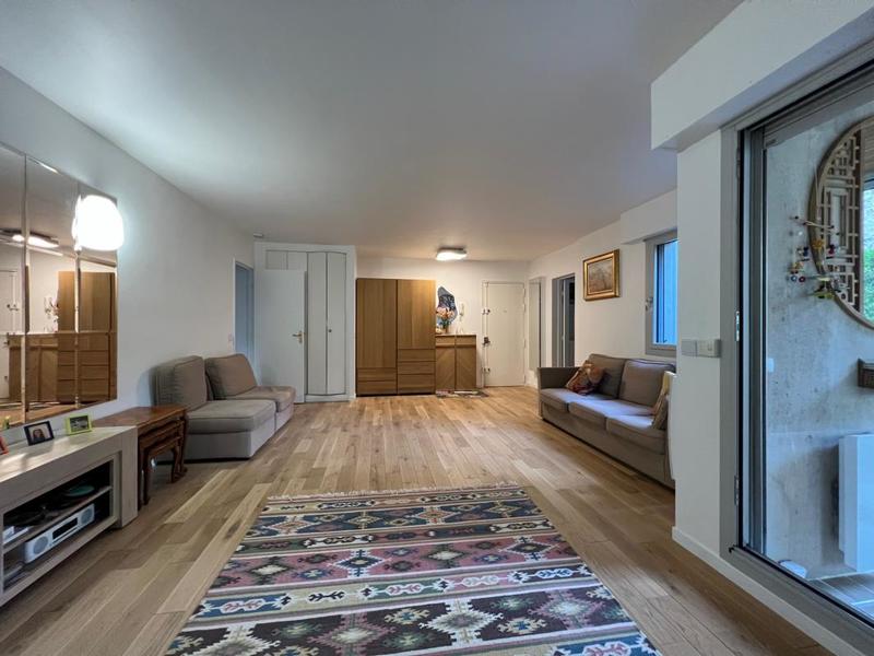 Appartement - 105 m² - 5 pièces