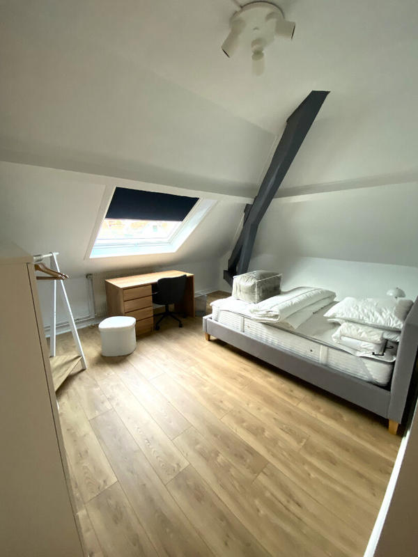 Appartement - 129 m² - 6 pièces