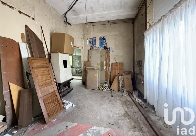 Maison - 215 m² - 9 pièces