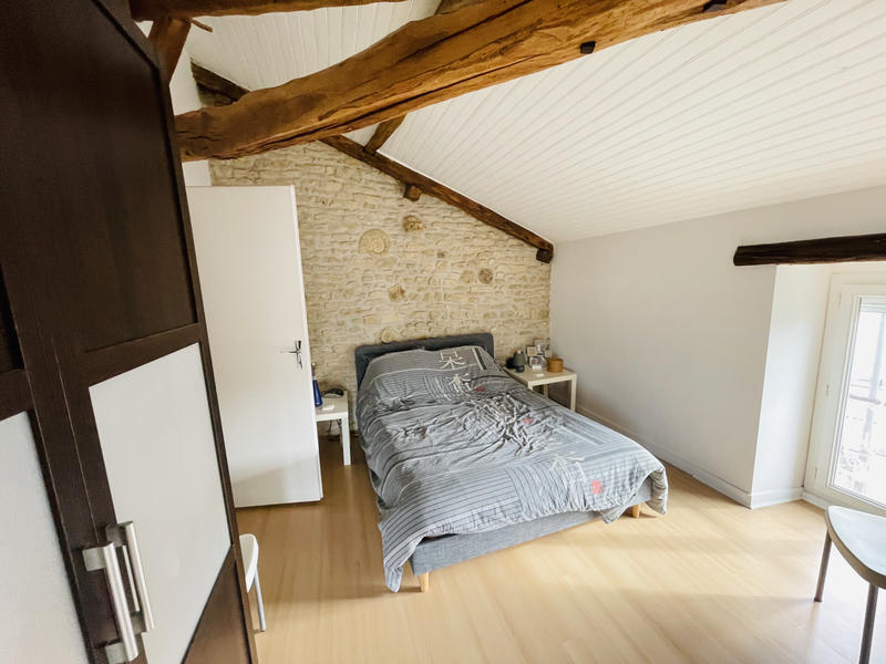 Appartement - 84 m² - 4 pièces