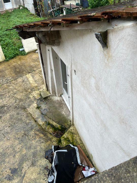 Maison - 600 m² - 5 pièces