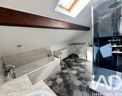 Appartement - 72 m² - 4 pièces