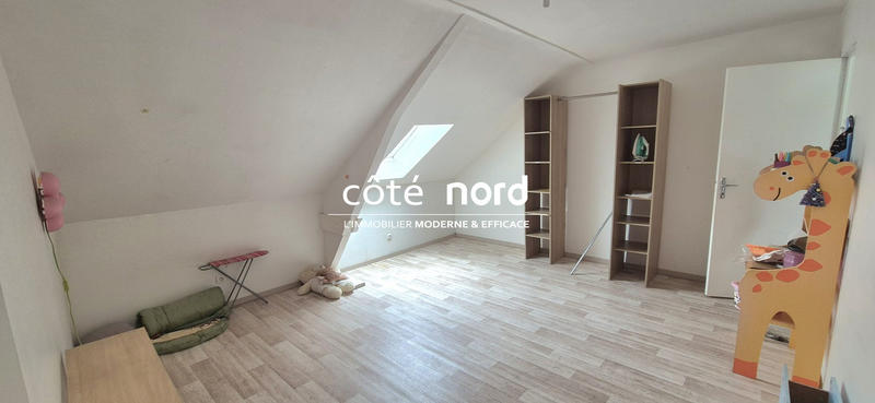 Maison - 250 m² - 7 pièces