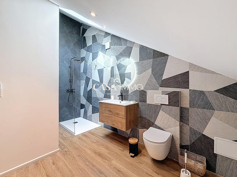 Appartement - 91 m² - 3 pièces