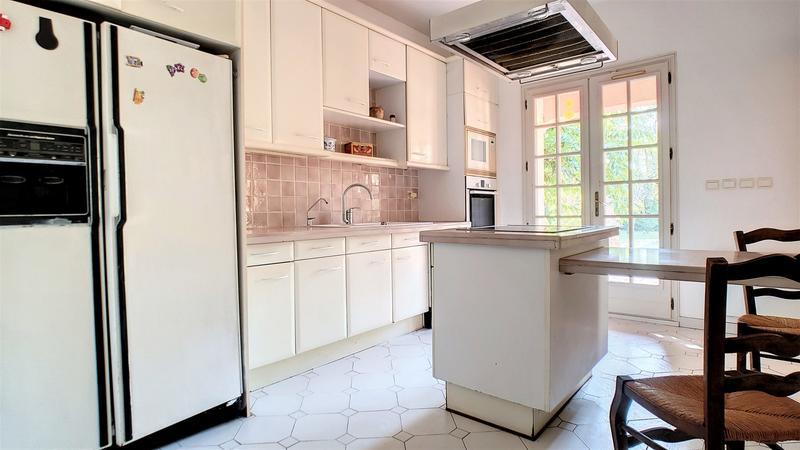 Maison traditionnelle - 178 m² - 5 pièces