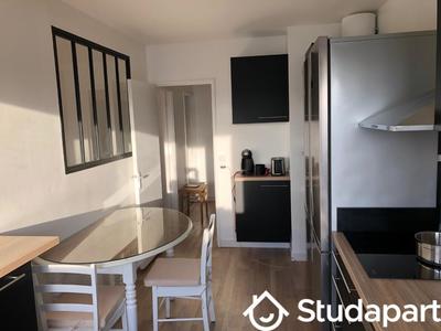 Chambre - 9 m² - 1 pièce