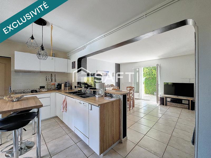 Maison - 95 m² - 5 pièces