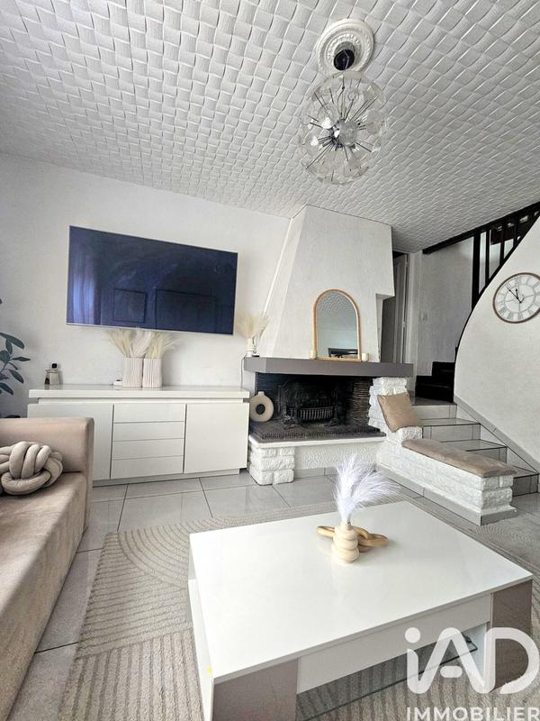 Maison - 120 m² - 6 pièces