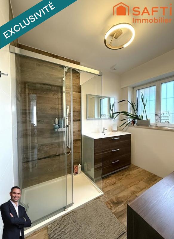 Maison - 200 m² - 7 pièces