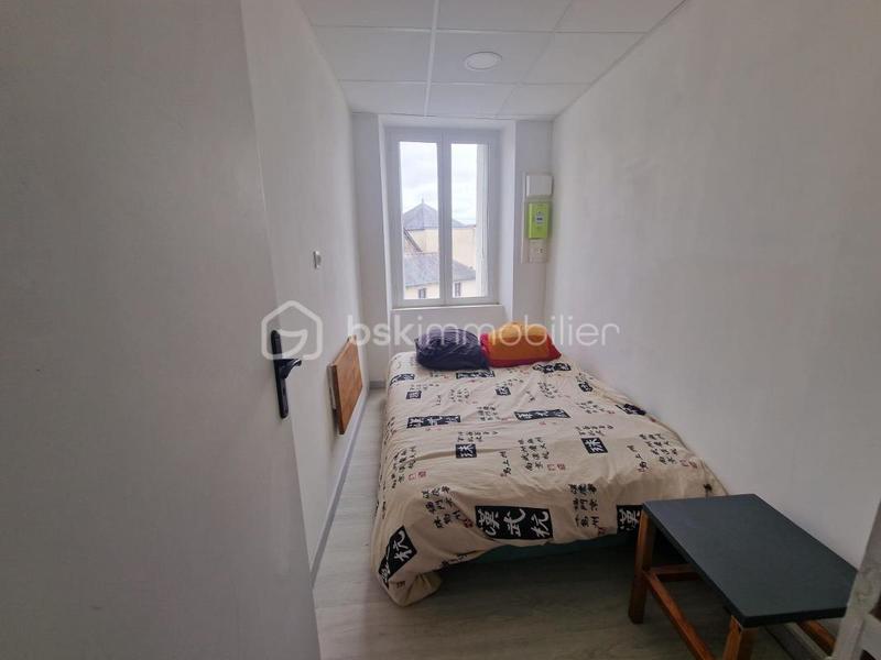 Maison - 271 m² - 9 pièces