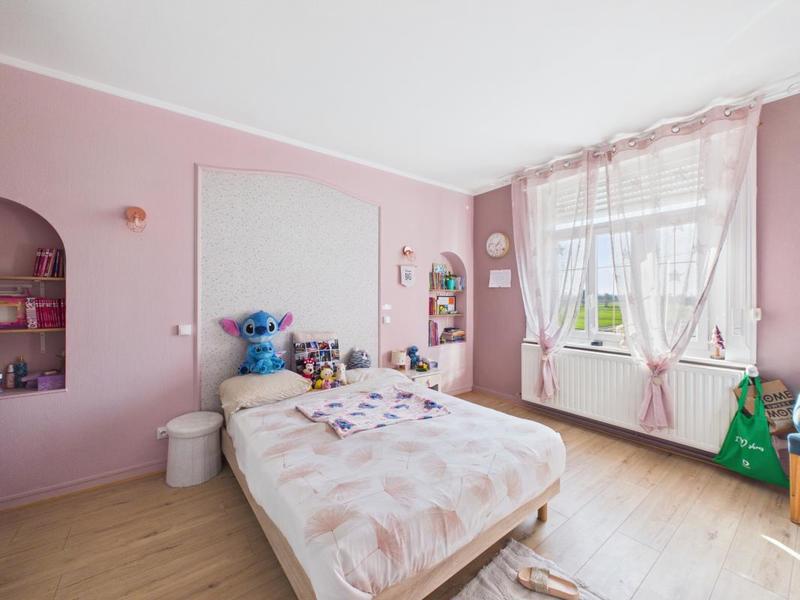 Demeure - 160 m² - 6 pièces