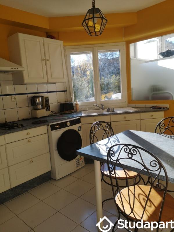 Chambre - 13 m² - 1 pièce