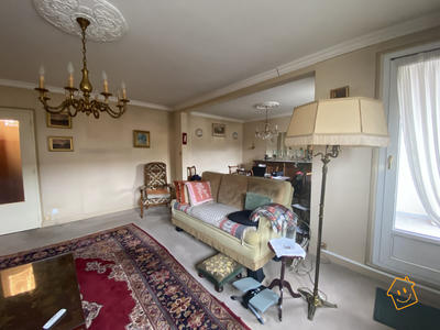 Appartement - 93 m² - 5 pièces