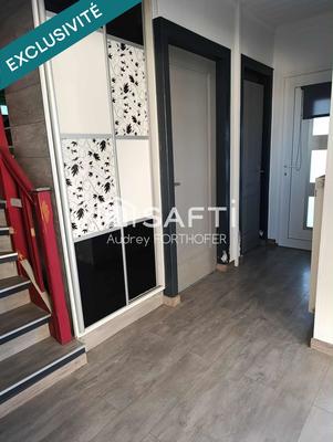Maison - 96 m² - 5 pièces