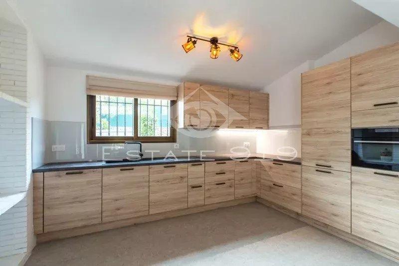 Villa - 182 m² - 7 pièces