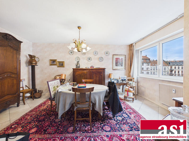 Appartement - 111 m² - 5 pièces