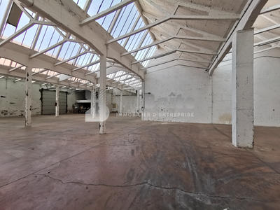 Local d'activité / Entrepôt - 2 450 m² - 1 pièce
