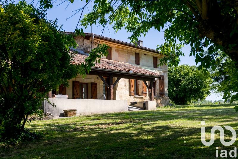 Maison de campagne - 110 m² - 3 pièces