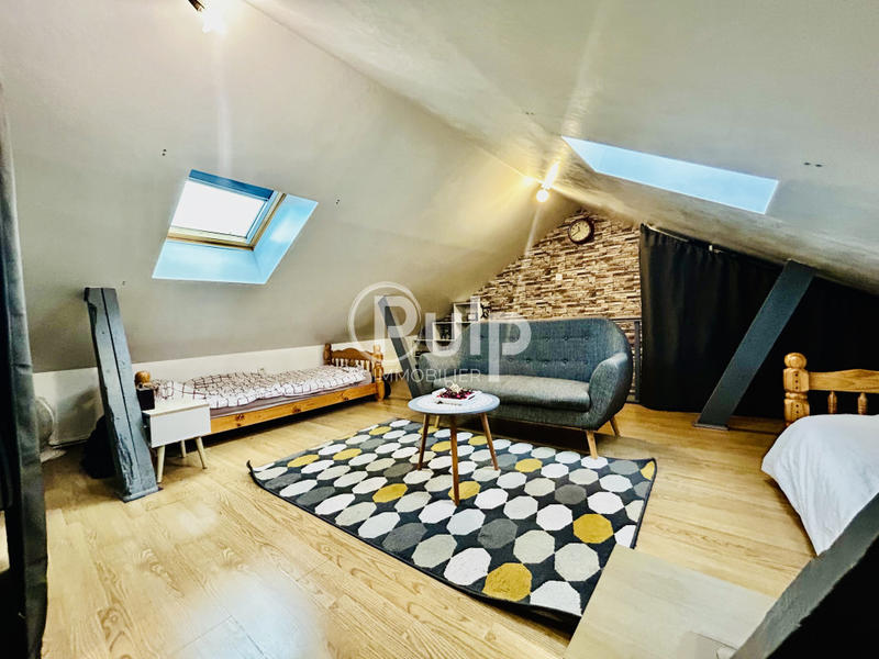 Maison - 108 m² - 5 pièces