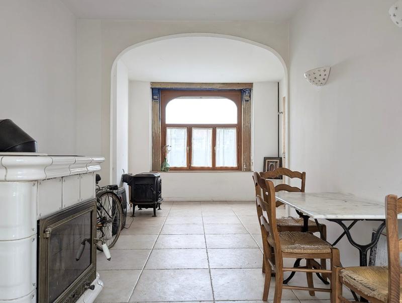 Maison - 93 m² - 4 pièces